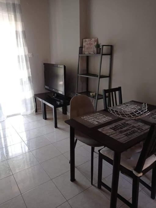 Διαμέρισμα Με Θέα Σε Πάρκο! Appartement Serres Buitenkant foto