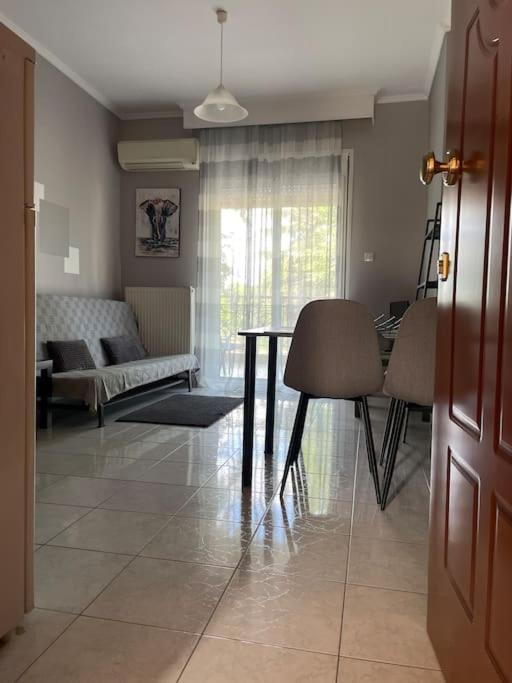 Διαμέρισμα Με Θέα Σε Πάρκο! Appartement Serres Buitenkant foto